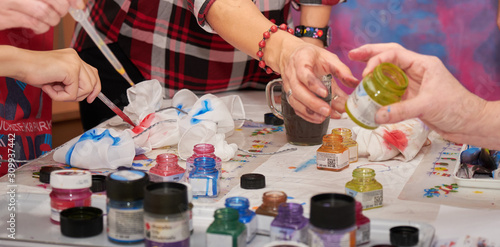Εκτύπωση καμβά Art therapy - table full of colors