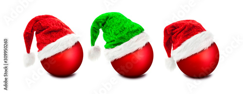 Wallpaper Mural Rote Weihnachtskugel mit Weihanchtsmütze Torontodigital.ca
