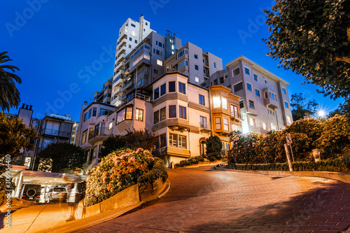 Beautiful Lombard street in San Francisco at night
