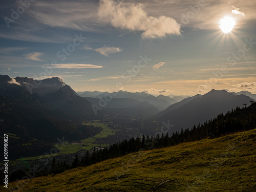 Blick über die Gipfel © Juergen