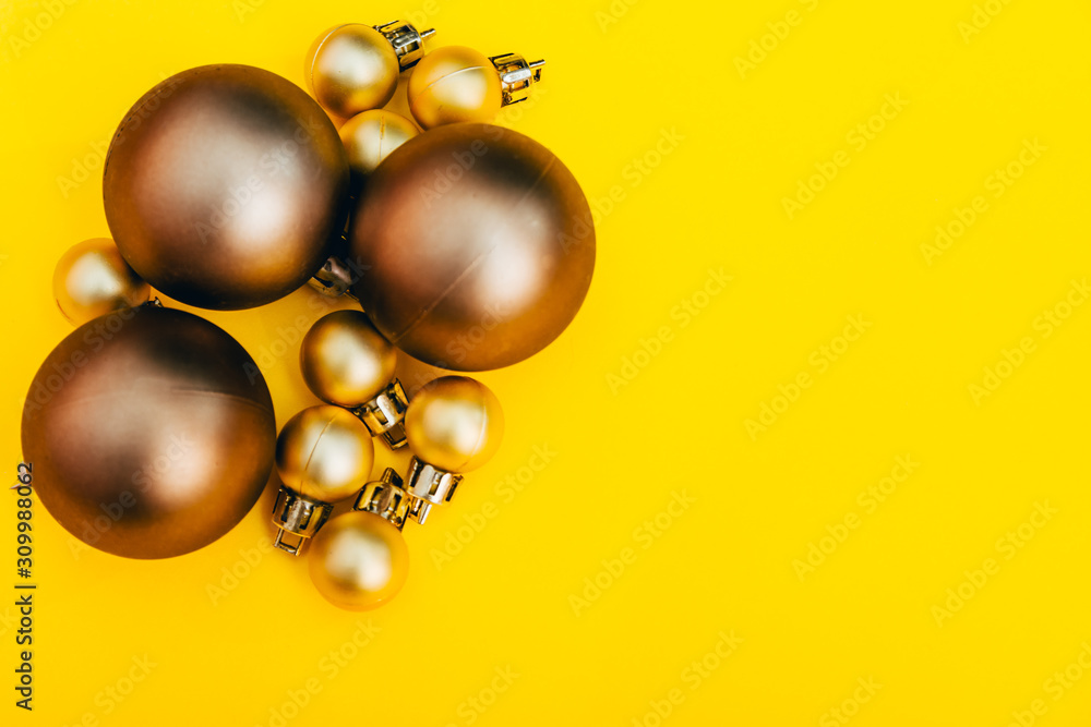 golden christmas tree balls golden christmas tree balls