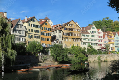 Blick auf Tübingens Altstadt mir Neckar, Baden-Württemberg