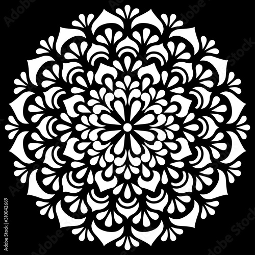 Mandala pattern large black and white