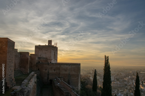 LA ALCAZABA DE GRANADA AT SUNSET