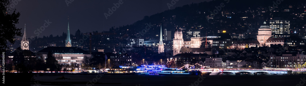 Obraz premium Zürich by night