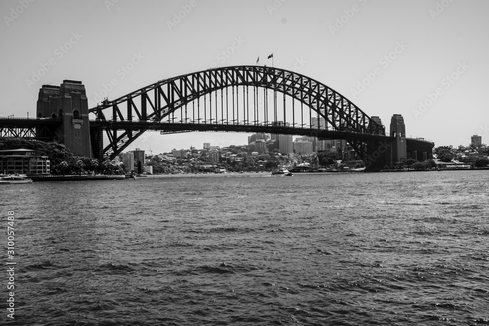 Obraz premium The legendary harbour bridge