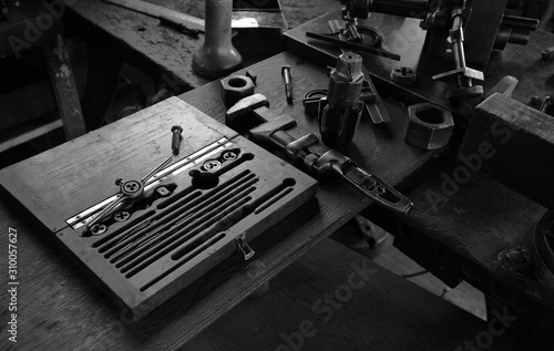 tool bench