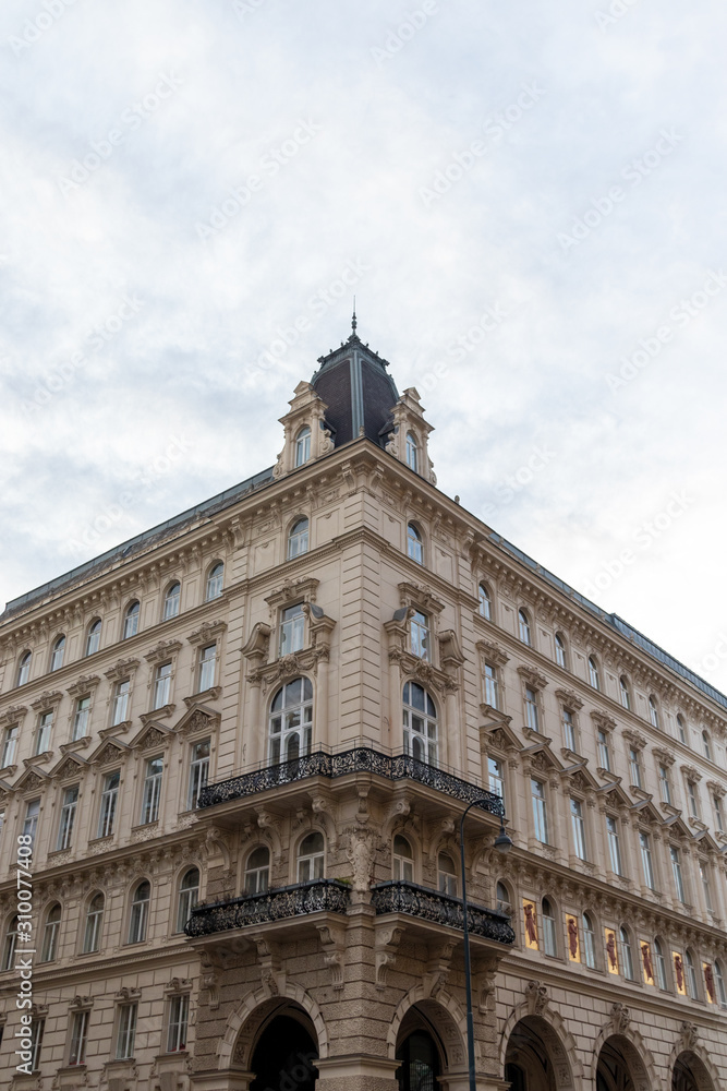 Obraz premium Building in Vienna