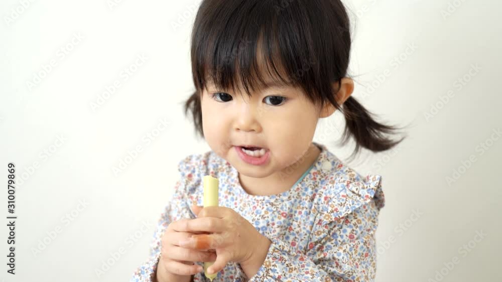 子供 手づかみ食べ お菓子 子供 手づかみ食べ お菓子