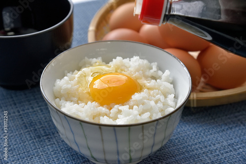 卵かけごはん　 Egg over rice