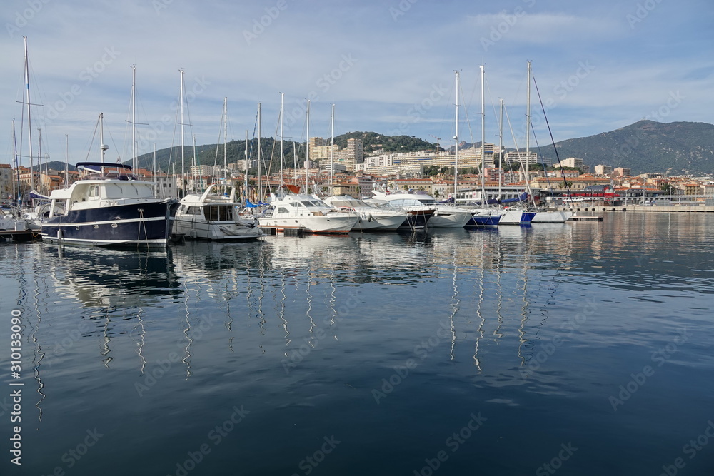 Ajaccio depuis le port Tino Rossi, Corse