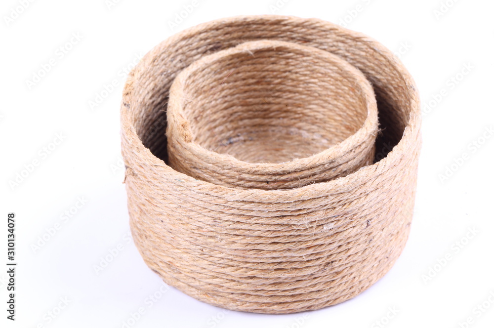 Obraz premium Rope box isolated on white background