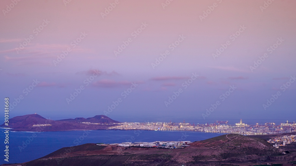 Fototapeta premium las palmas city skyline wiew