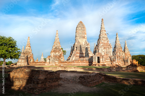 Wat Chaiwatthanaram, Ayutthaya, Thailand © Stripped Pixel
