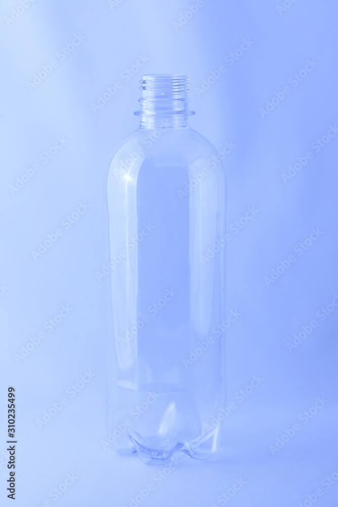 ペットボトル ペットボトル