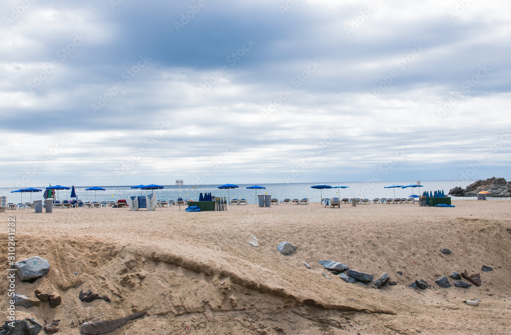 Obraz premium Beach with bad weather.