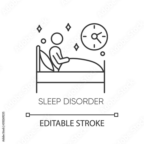 Sleep deprivation linear icon. Insomnia. Nightmare and night terror. Dyssomnia. Mental disorder. Thin line illustration. Contour symbol. Vector isolated outline drawing. Editable stroke