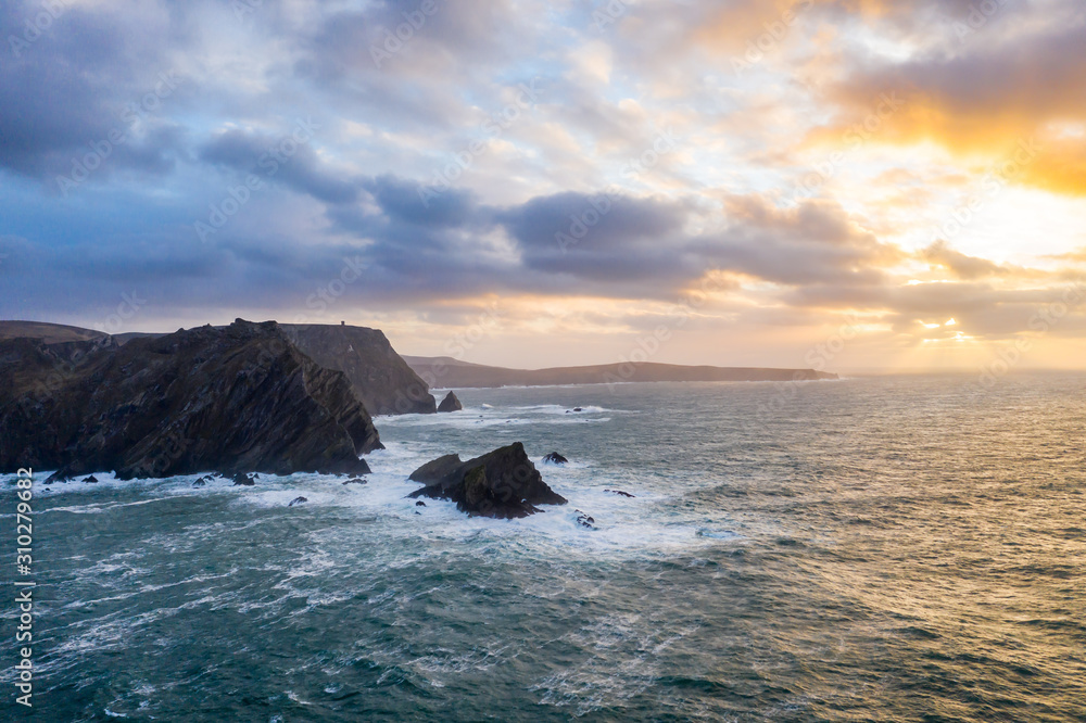 The amazing coastline at Port between Ardara and Glencolumbkille in County Donegal - Ireland The amazing coastline at Port between Ardara and Glencolumbkille in County Donegal - Ireland