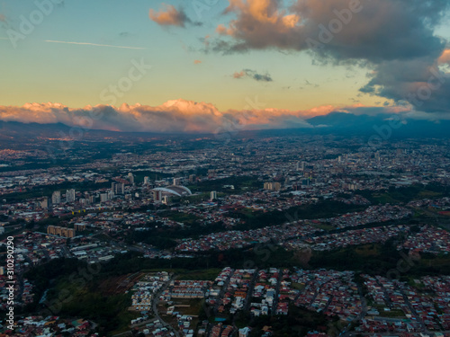 Fototapeta Naklejka Na Ścianę i Meble -  Beautiful aerial view of San Jose City in Costa Rica 