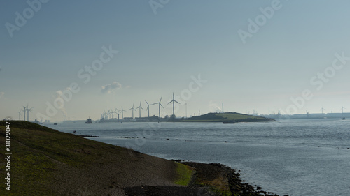 Slika na platnu Rotterdam harbor nieuwe waterweg