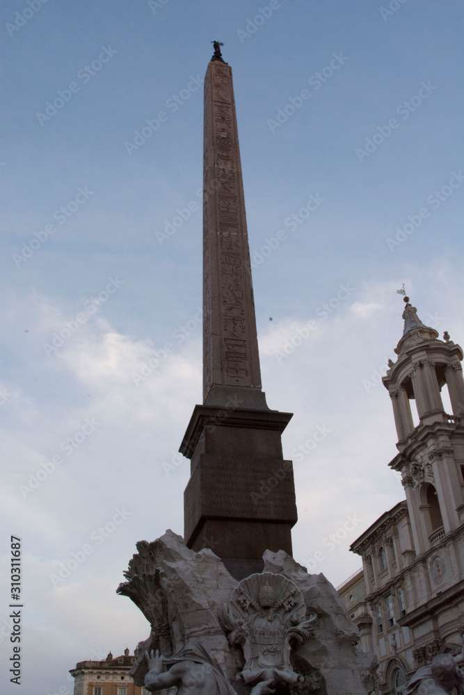 Roma, colosseo, campo dei fiori, piazza navona ,altare della patria 