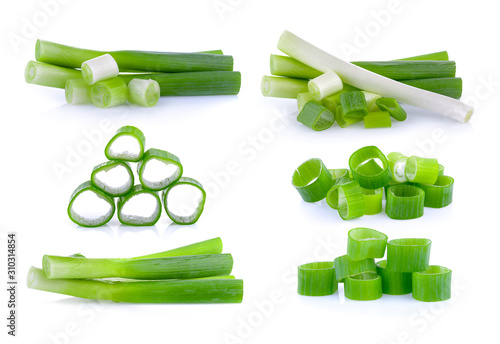 Obraz na plátně green onion slice on white background