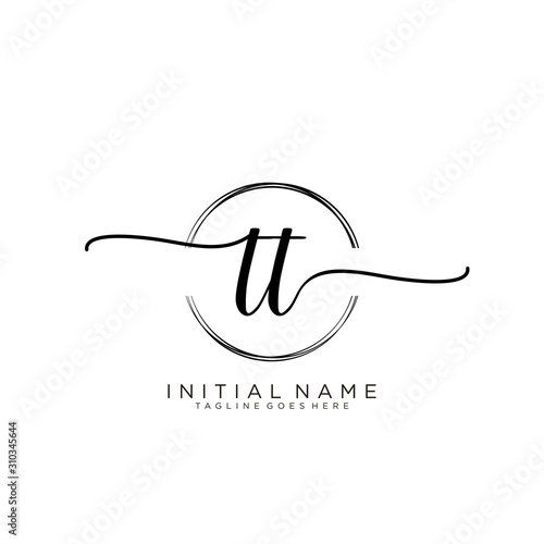 TT Initial handwriting logo with circle template vector.