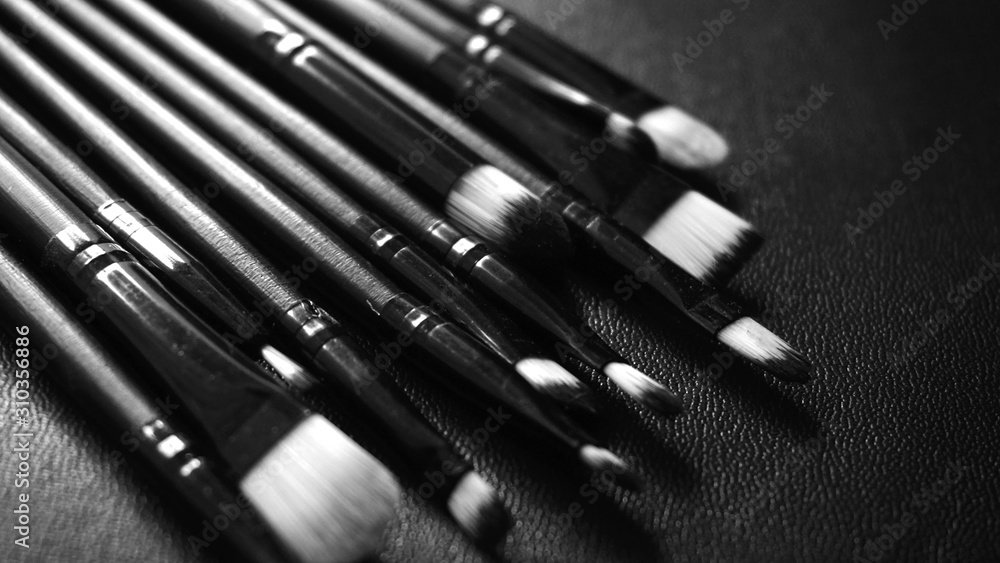 make up brush for women to look beautiful make up brush for women to look beautiful