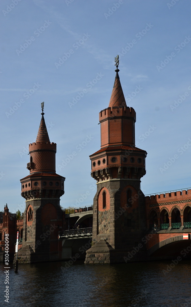 Oberbaumbrücke Friedrichshain / Kreuzberg, Berlin