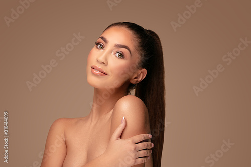 Smile beautiful brunette woman.