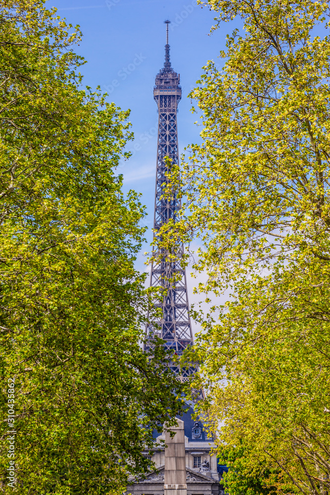 Obraz premium LA TOUR EIFFEL