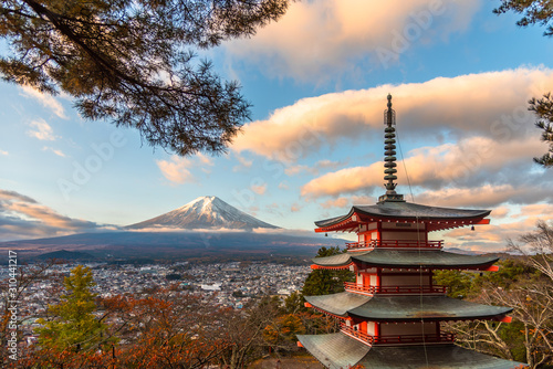 Chureito Pagoda, Mount Fuji and city in morning, Arakurayama Sengen Park (Fujiyoshida, Yamanashi Prefecture, Japan)