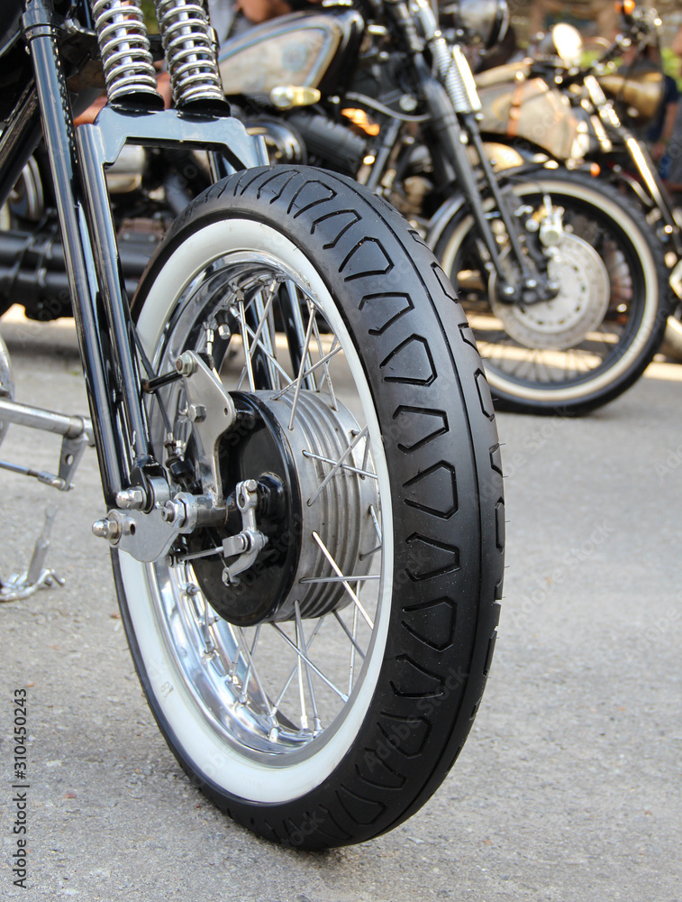 Obraz premium Old Brake System On The Front Wheel Of Classic Motorcycle 