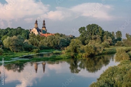 Klasztor w Lądzie