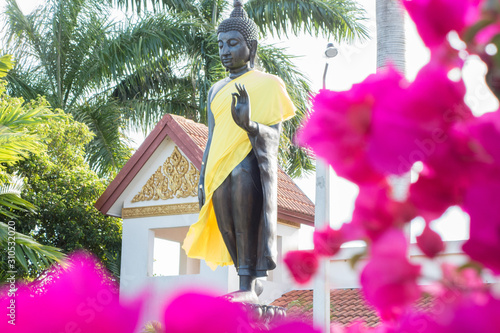 budist sculpture 