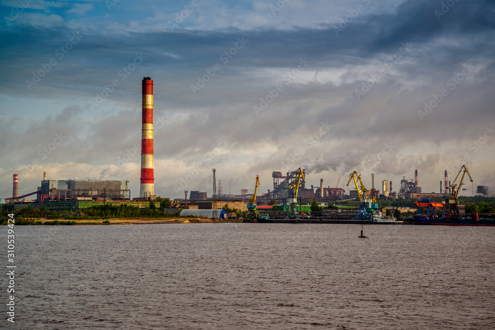 Sailing on the northwest river along the territory of plant Sailing on the northwest river along the territory of plant