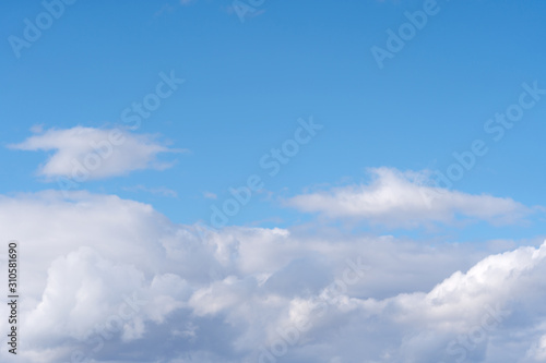 Fototapeta Naklejka Na Ścianę i Meble -  Beautiful cirrus clouds on blue sky on a sunny day background texture