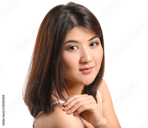 Portrait of young Asian wom...