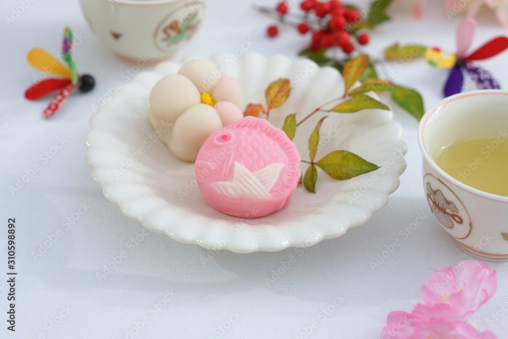 お正月の和菓子~めでたいと福梅 お正月の和菓子~めでたいと福梅