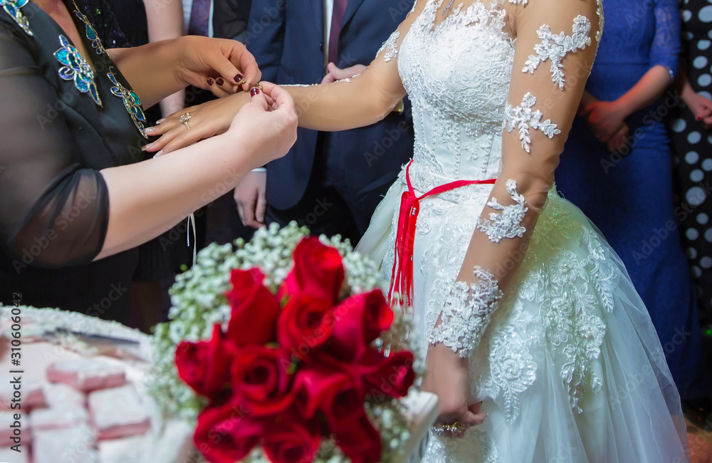 Bracelet for bride from groom sales