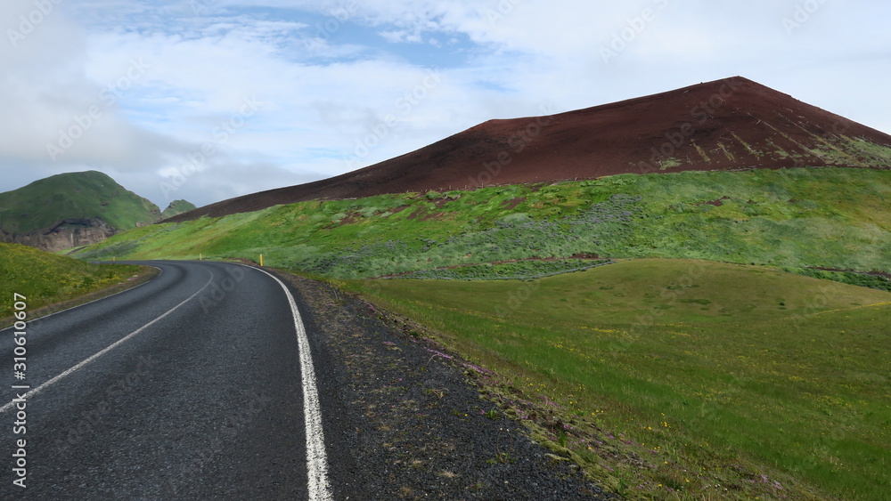 Naklejka premium Heimaey Island next to Iceland