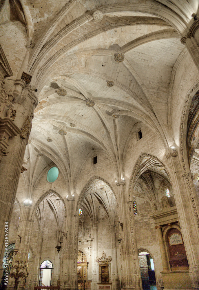 Vue partielle du plafond de la cathédrale de Cuenca, Espagne