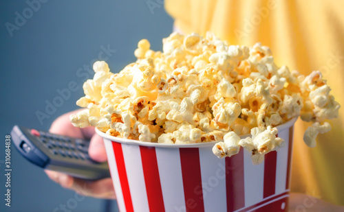 popcorn blast salty box in cinema tv time