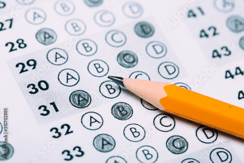 Konstfotografi Fill in the answer sheet in the exam with a pencil