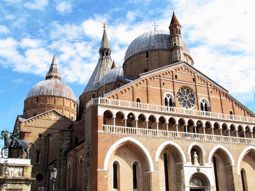 Basilica of Saint Anthony of Padua in Italy is one of the most beautiful cherches with its internal painting and statues. 