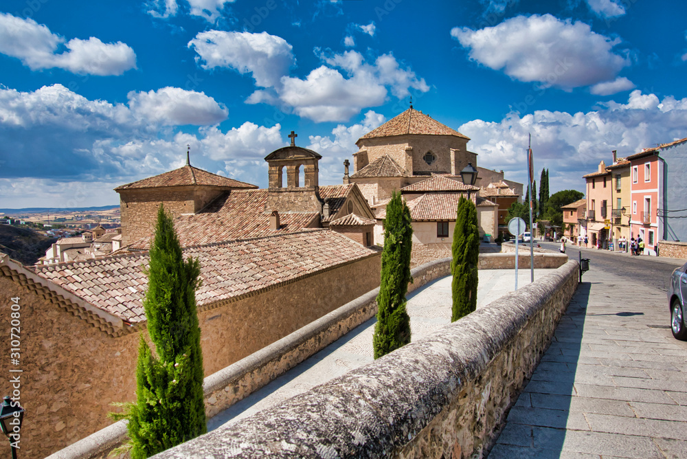 Paisaje de la ciudad antigua de Cuenca