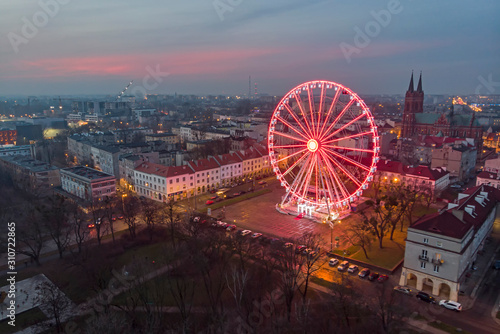 Ferris wheel at the Old Market in the city of Lodz, Poland. © Tomasz Warszewski