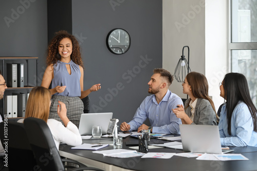 Colleagues discussing issue...