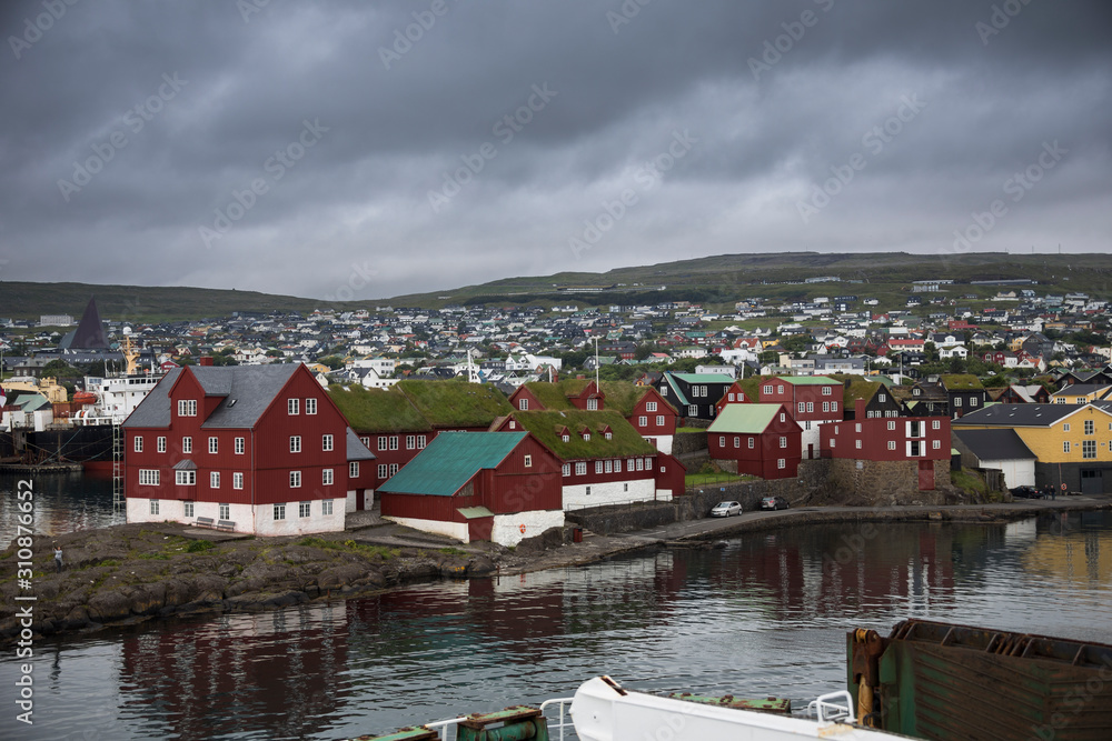 Fototapeta premium Färöer - Inseln im Nordatlantik