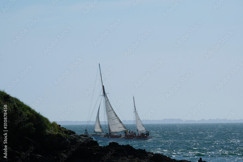 Fototapeta premium Frankreich, Bretagne, Segelboot